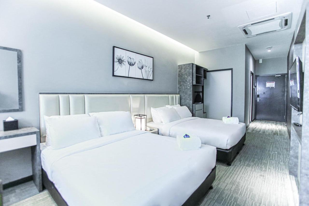 Fives Hotel Dnp Johor Bahru Zewnętrze zdjęcie