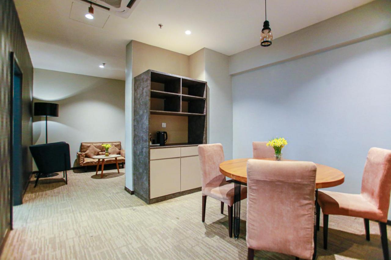 Fives Hotel Dnp Johor Bahru Zewnętrze zdjęcie